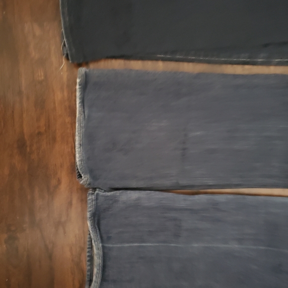 3 pairs of 7 for all Mankind.. - Picture 3 of 5